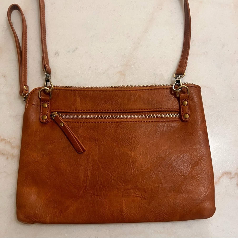 ANTIK KRAFT Brown Leather Crossbody With Silver Tone Metal Studs EUC - Picture 6 of 8